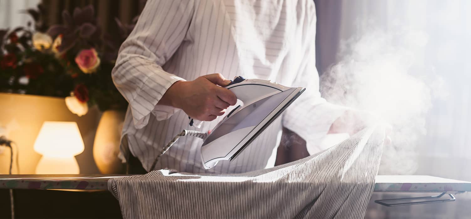 Steam iron